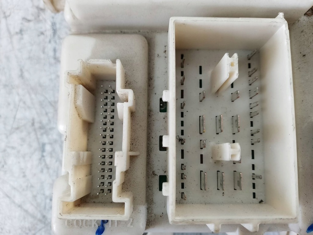 Коробка предохранителей mazda 3 pb8f66730g 519080097 1.6 16v Недорого