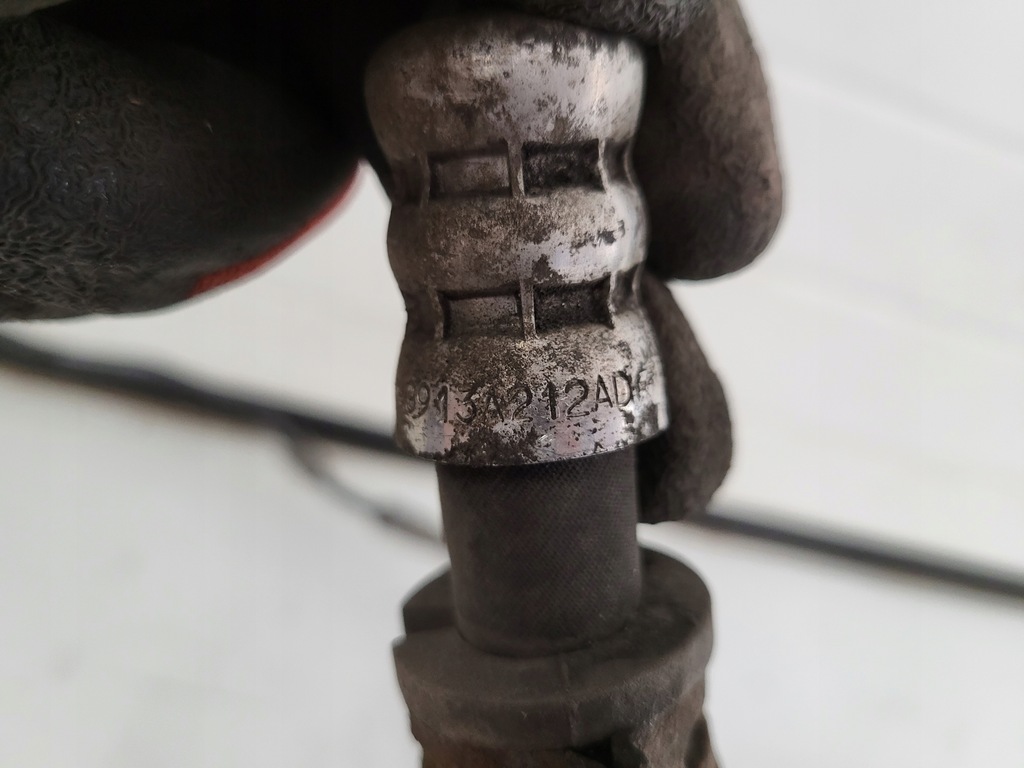 фото №9, Ford mondeo mk4 lift 2.0 tdci шланг усилителя