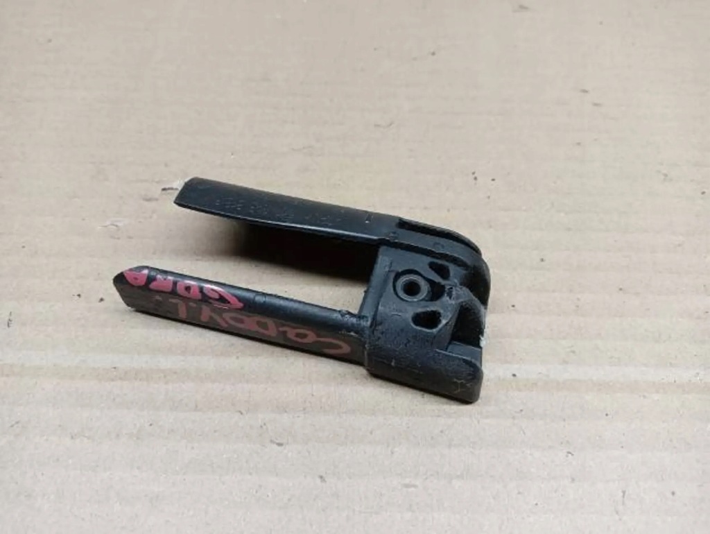 фото №1, Ограничитель дверь левый vw caddy 2k0843313b