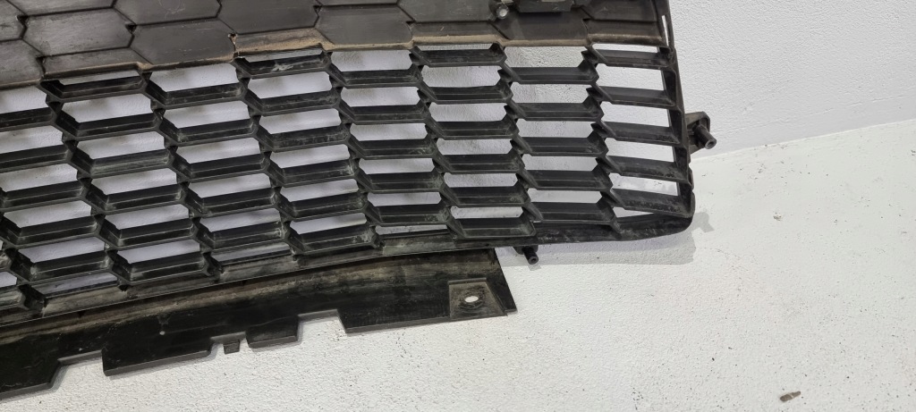 Решётка бампера средняя toyota gt86 gr 2 21- Недорого