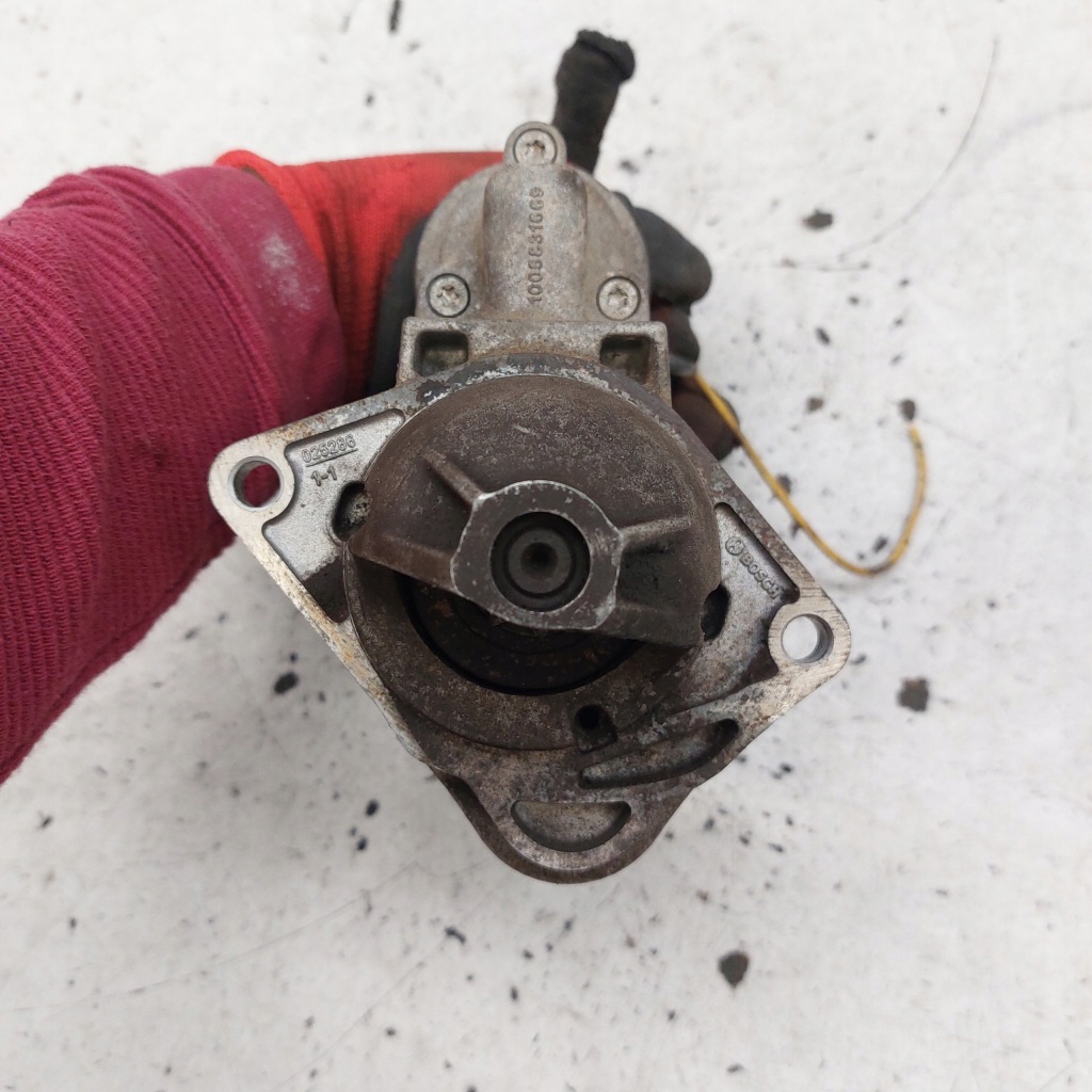 Opel astra j 1,4 стартер bosch 0001107522 55578921 Оригинал