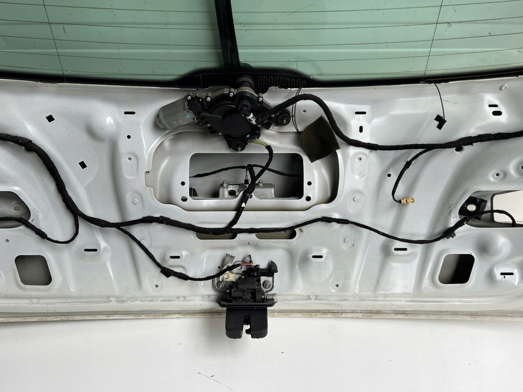 фото №8, Крышка багажника задняя audi q3