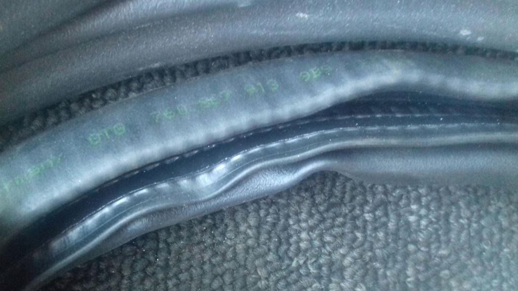 фото №6, Прокладка двері правий задня 760867913 vw touareg iii