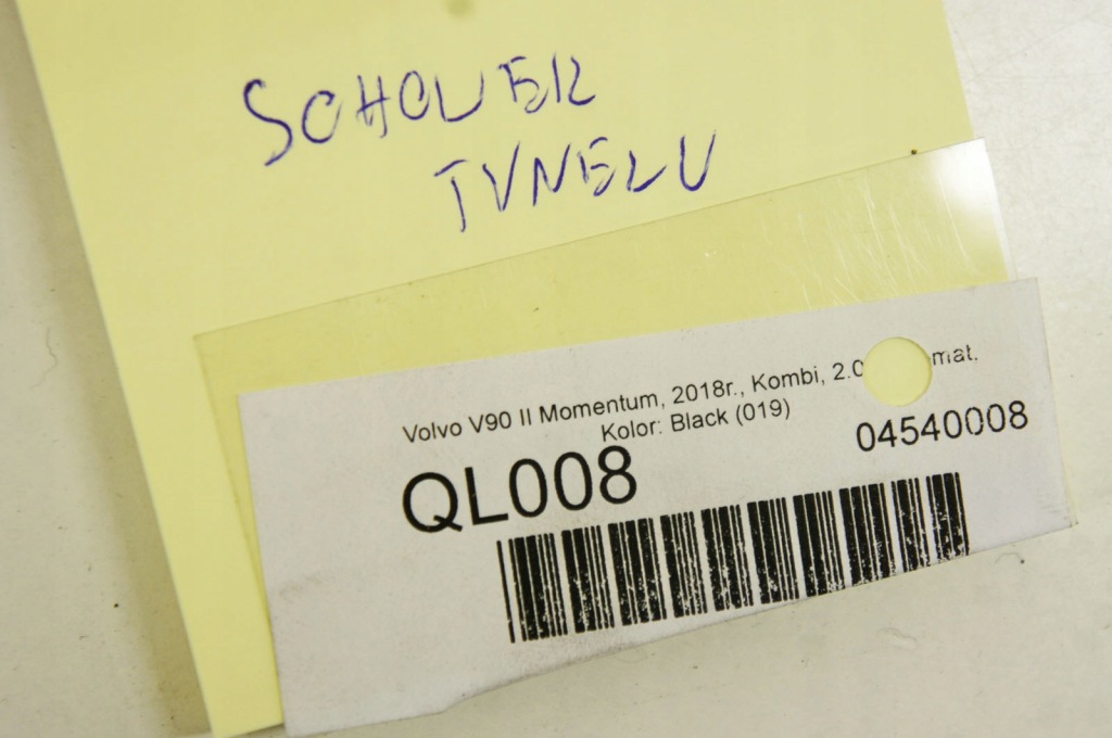 фото №6, Ql008 volvo v90 16- бардачок полка туннель 31369149