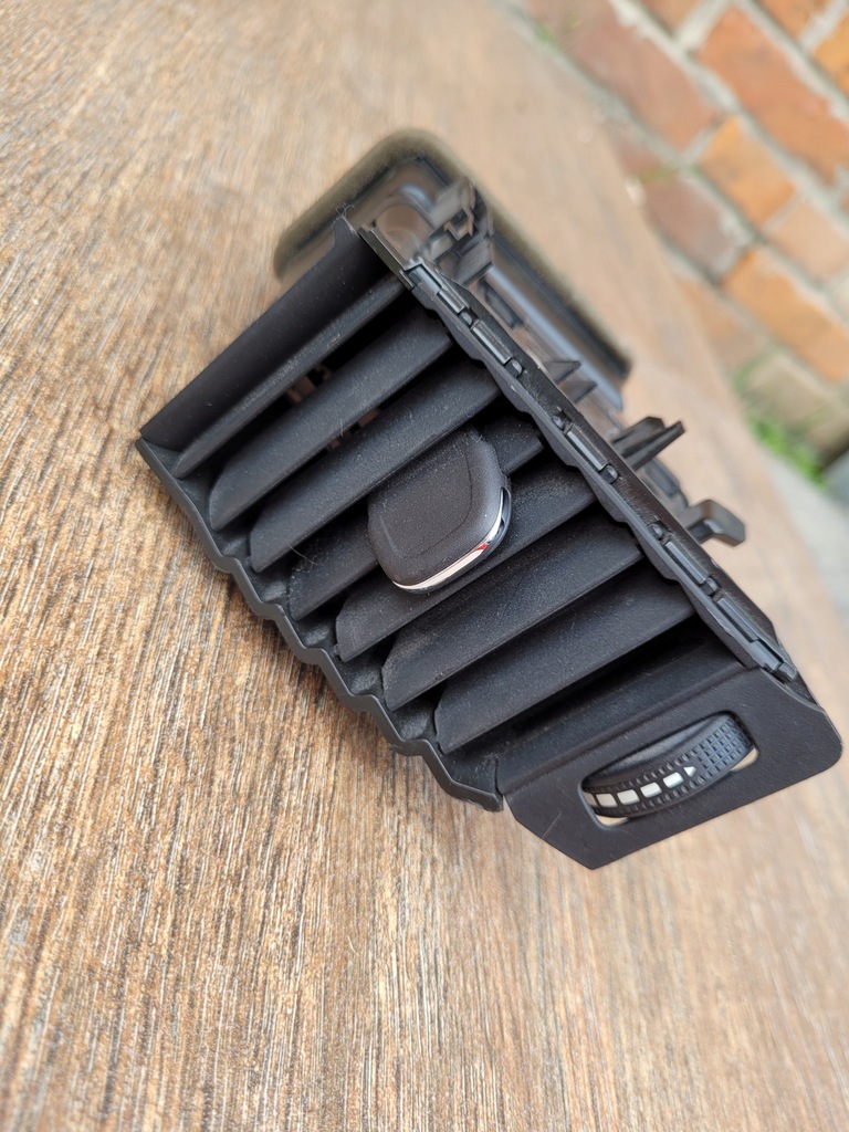 фото №9, Opel astra k v 2016 решётка обдув правая задняя