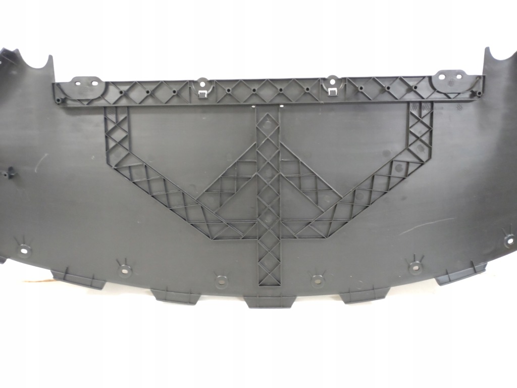 Tesla model 3 2017- захист pod бампер передній 1084174-00-d Зі Шроту