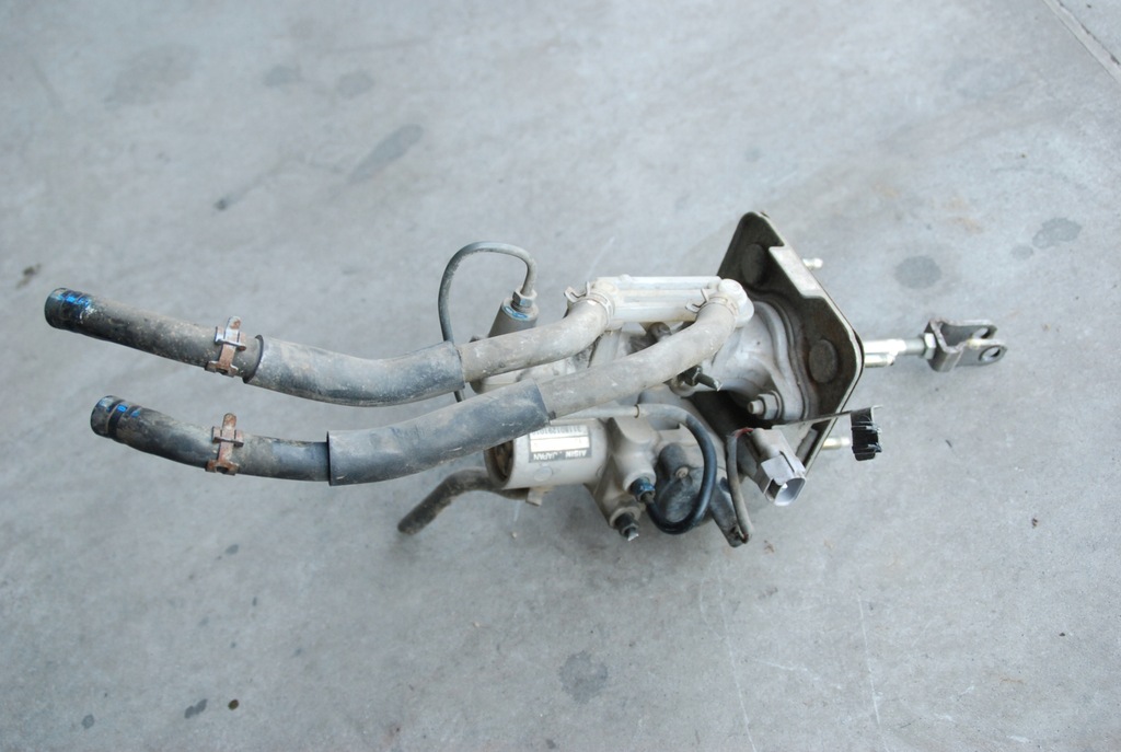 фото №1, Насос тормозная lexus rx 400h 138110-10380