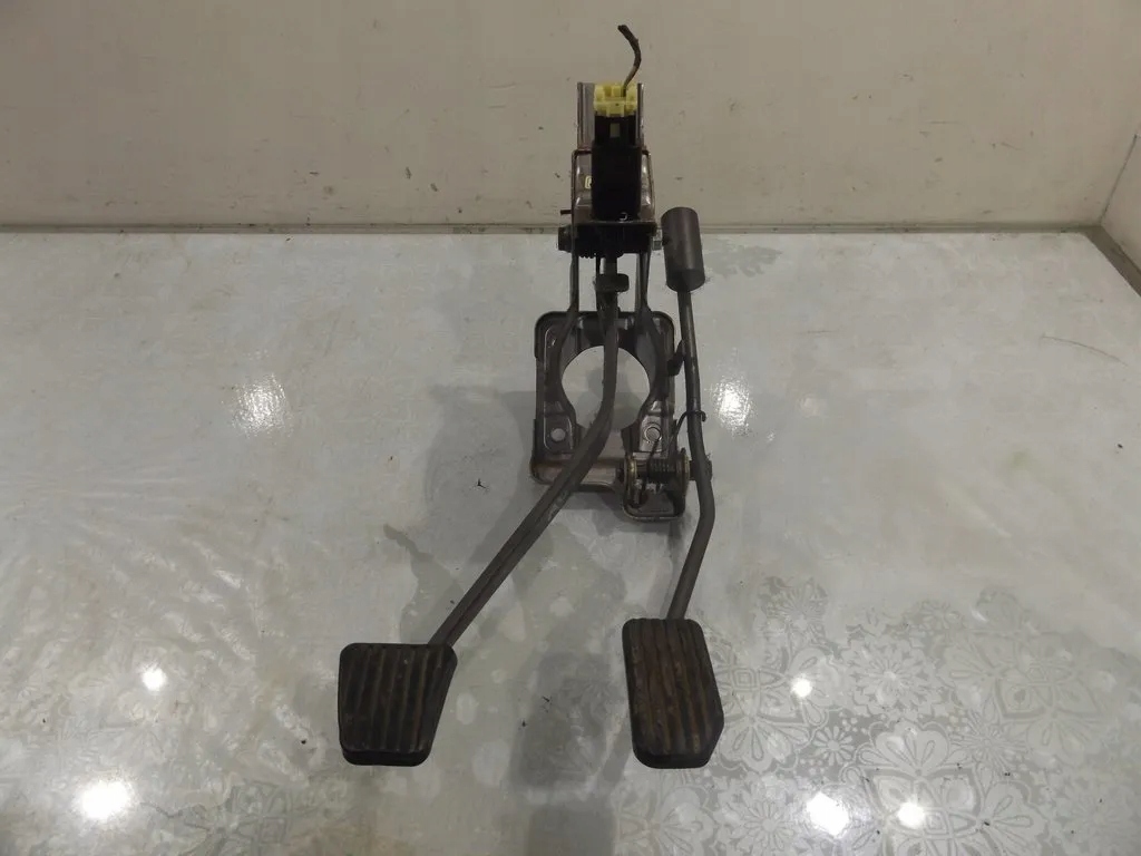 фото №1, Aveo t250 педаль гальма газу