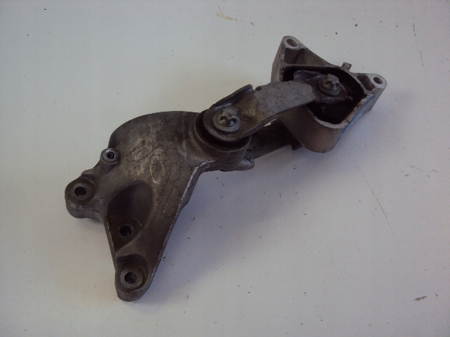 фото №1, Кронштейн подушка двигателя mercedes gla x156 2.2 cdi fl