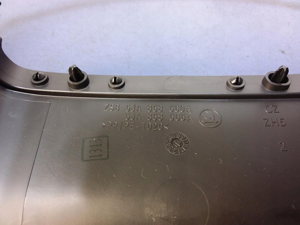 фото №7, Rapid spaceback lift защита колонки руля