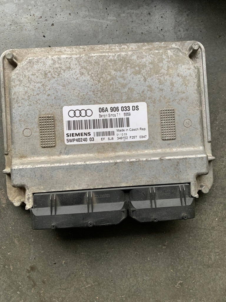 фото №1, Audi a3 8p бортовой компьютер двигателя 06a906033ds