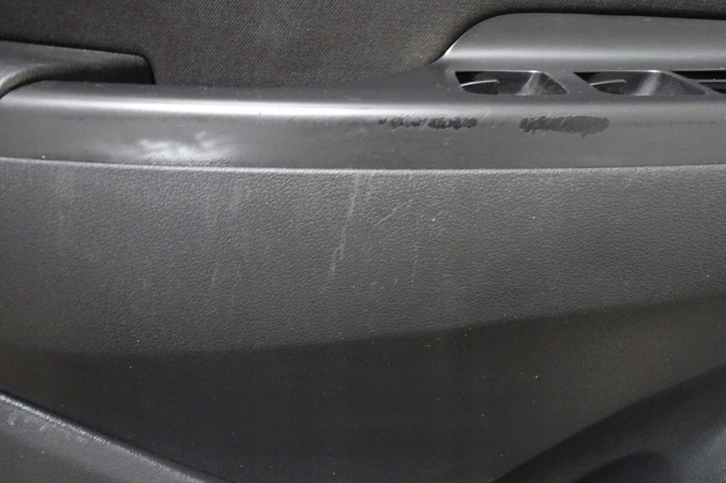 фото №8, Hyundai kona обшивка двері задніх передніх