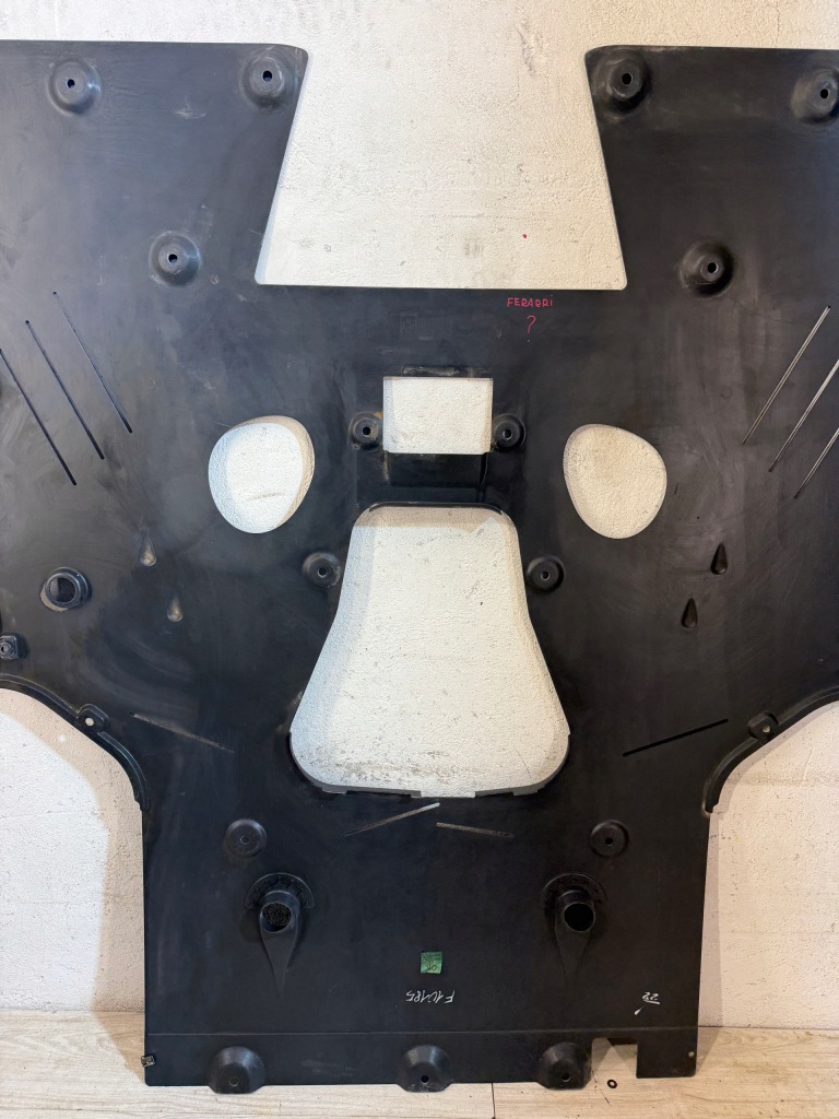 Ferrari 88525400 плита накладка подвеска Недорого