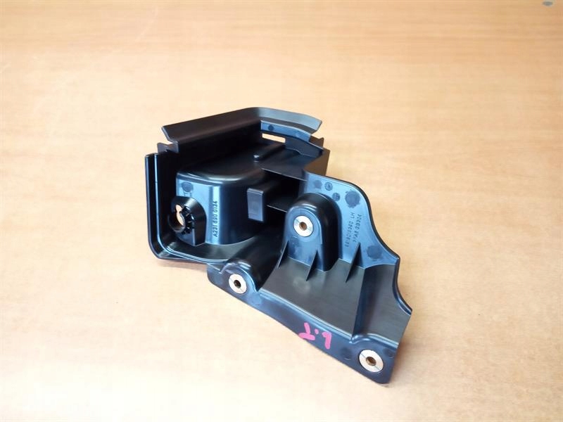 фото №2, Element пластик механизма крыша mercedes sl r231