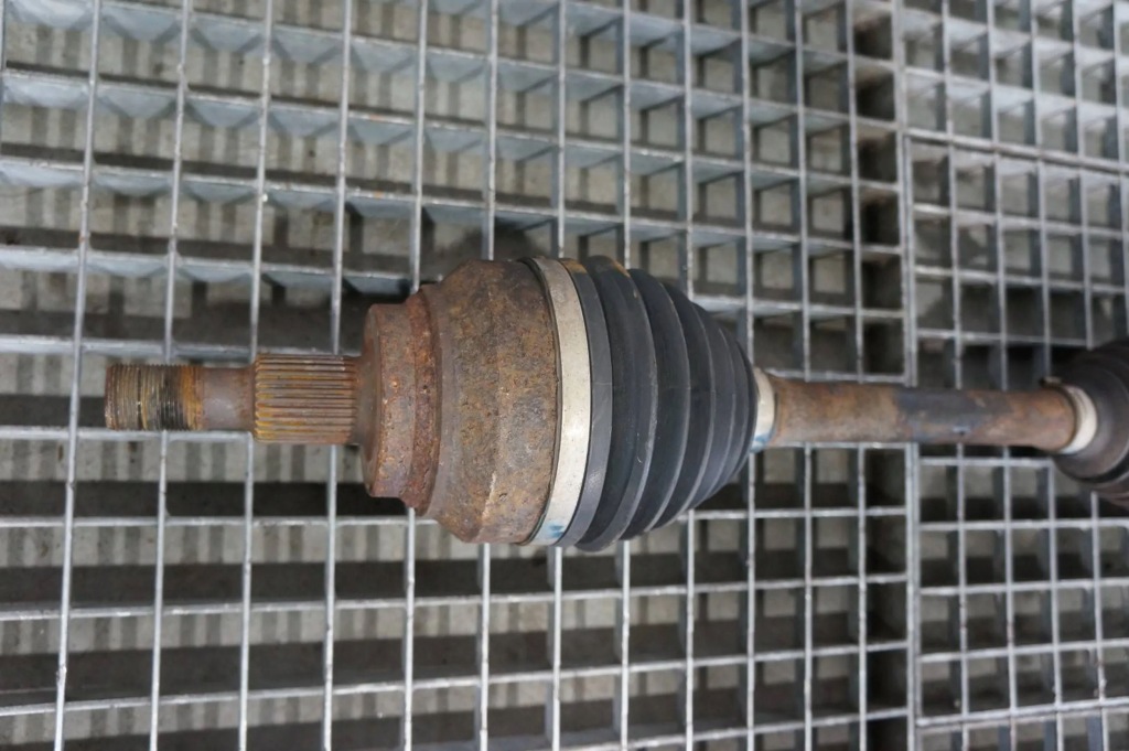 фото №2, Привідний вал ліва перед передня mercedes gl x164 4.0