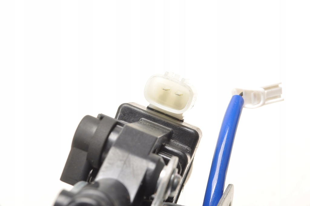 фото №8, Mazda cx-5 ii замок багажника крышки 25r 830100-1120 a86270-00-10