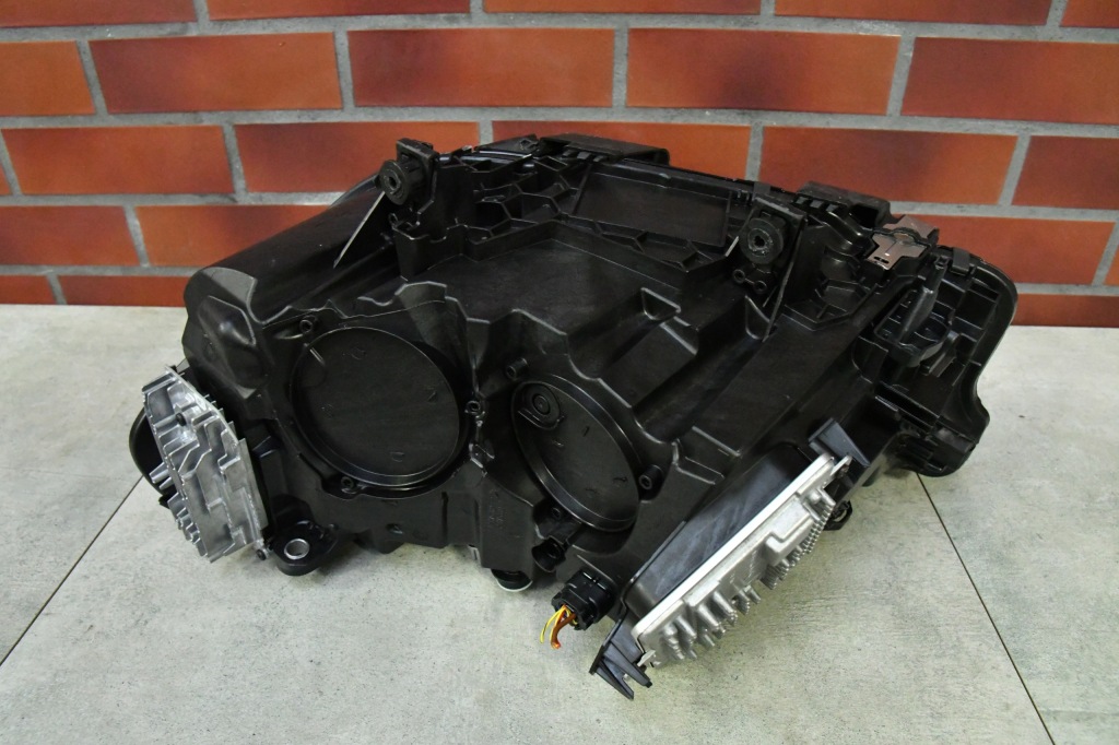 Фара правий bmw x3 g01 x4 g02 x3m f97 x4m f98 lci po рестайлінг led адаптивний Київ