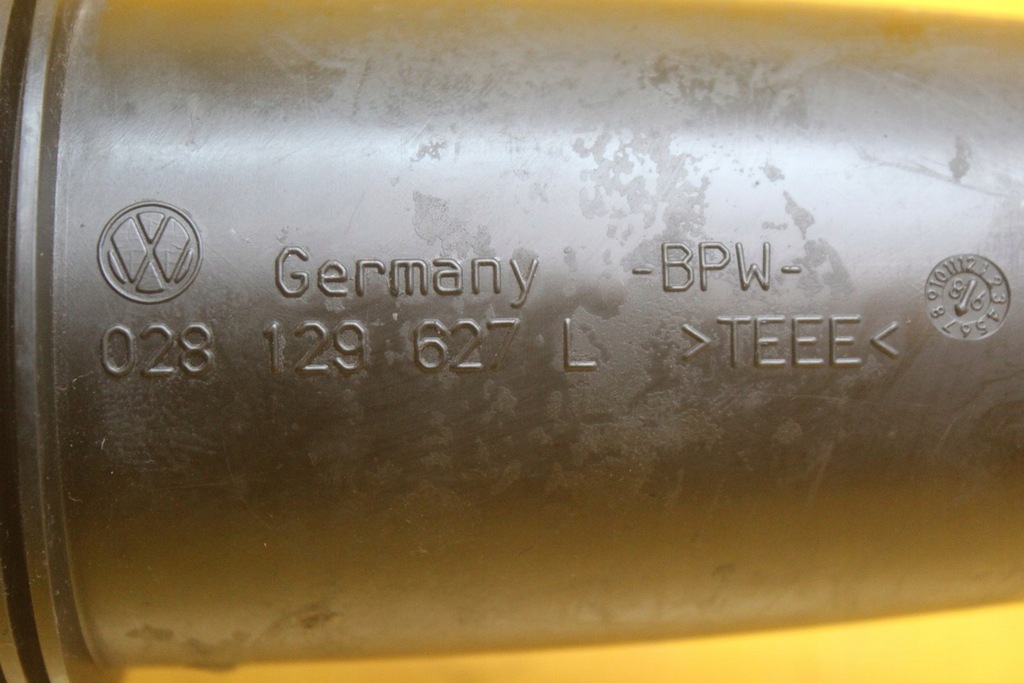 фото №8, Шланг wąż повітрозабірник повітря vw transporter t4 caravella multivan 028129627l