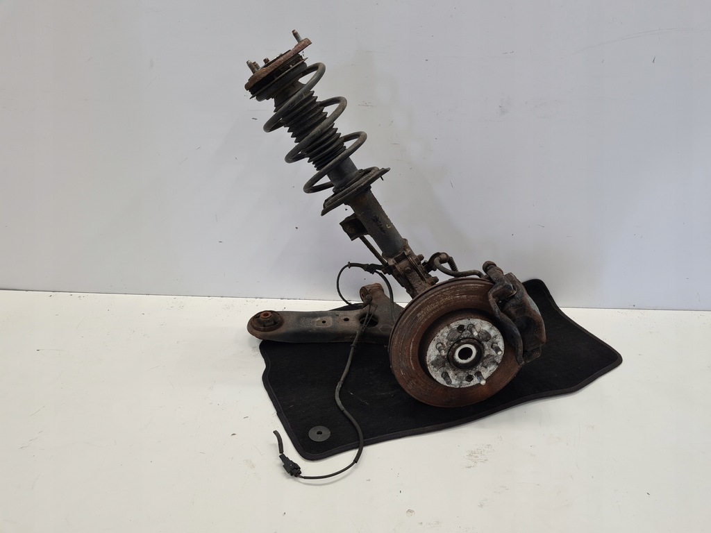 фото №1, Hyundai i30 ii поворотний кулак правий перед 1.6crdi