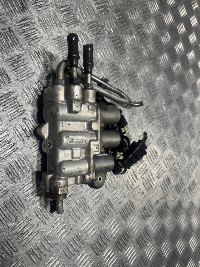 Купить Насос dynamic drive porsche panamera 97035907507