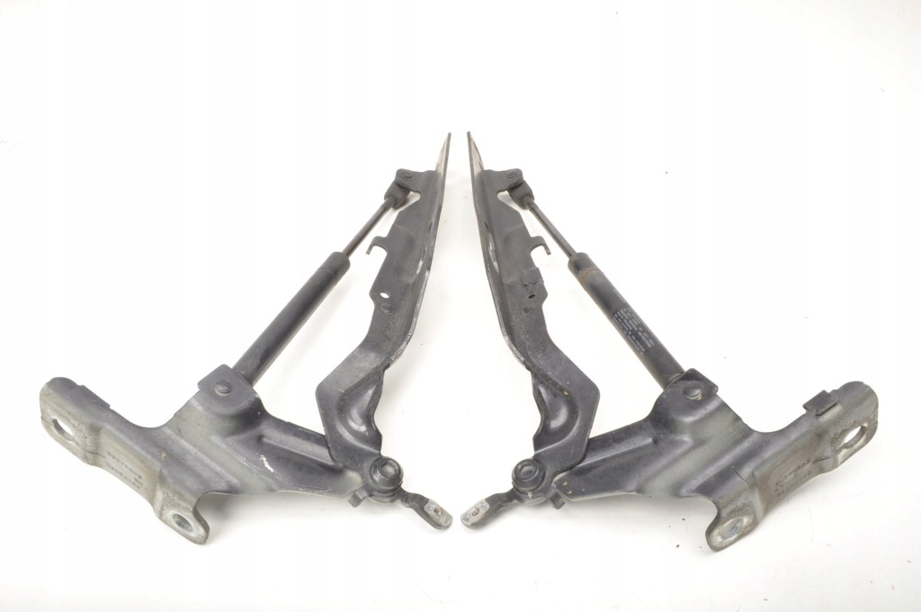 фото №1, Volvo xc60 i петли капот 30779282 30779283 комплект