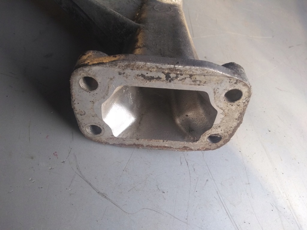 Mercedes w123w126 2,8 кронштейн двигателя r1102233004 Цена