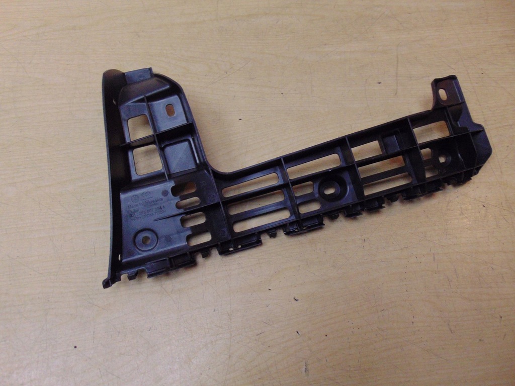 фото №8, Напрямна бампера правий задня vw caddy 2k5807394a новий