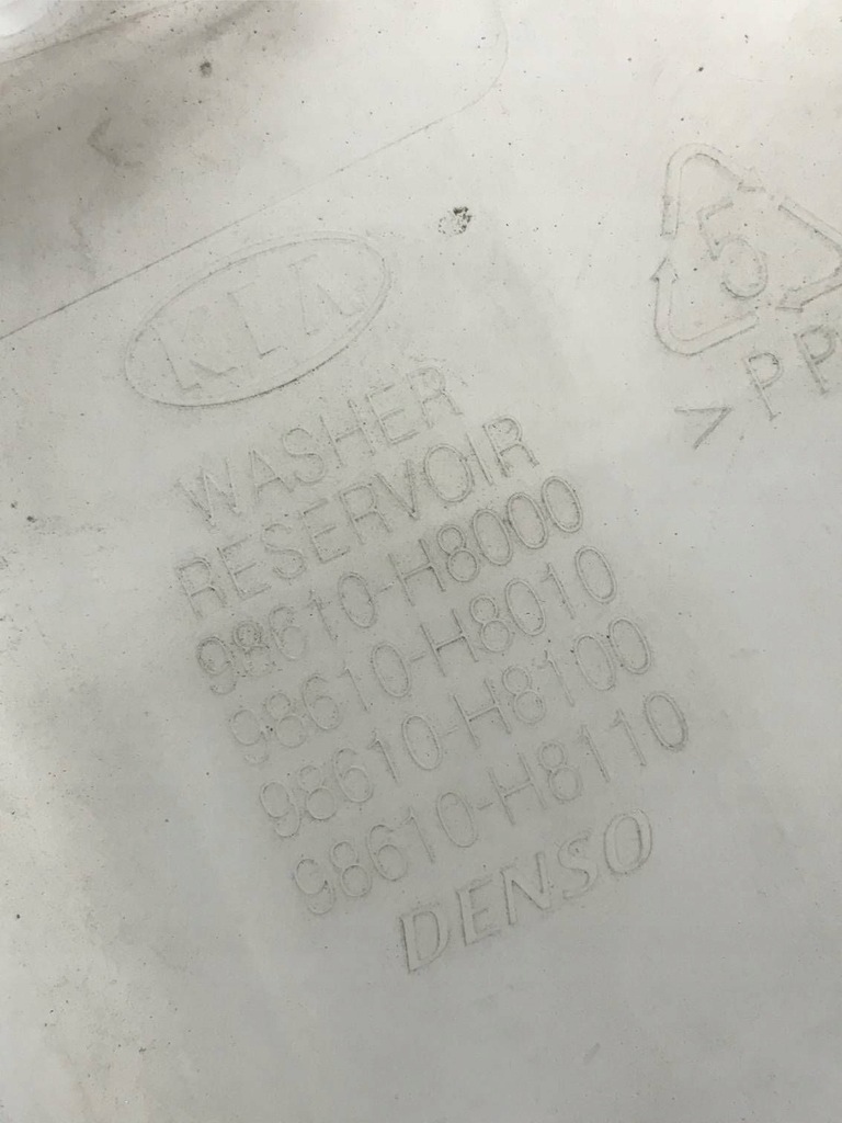 фото №7, Kia rio 2018 бак жидкость do омывателя 98610h8000