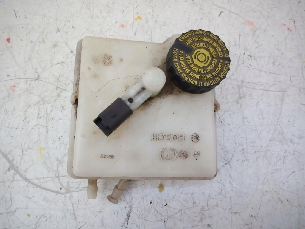 фото №1, Бачок жидкость тормозной citroen xsara p.