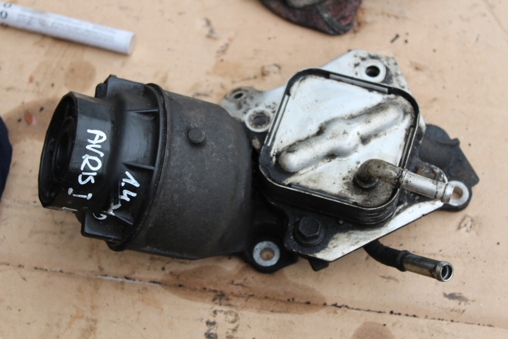 фото №9, Основание корпус фильтра масла радиатор масла auris i lift 1.4 d4d 1nd