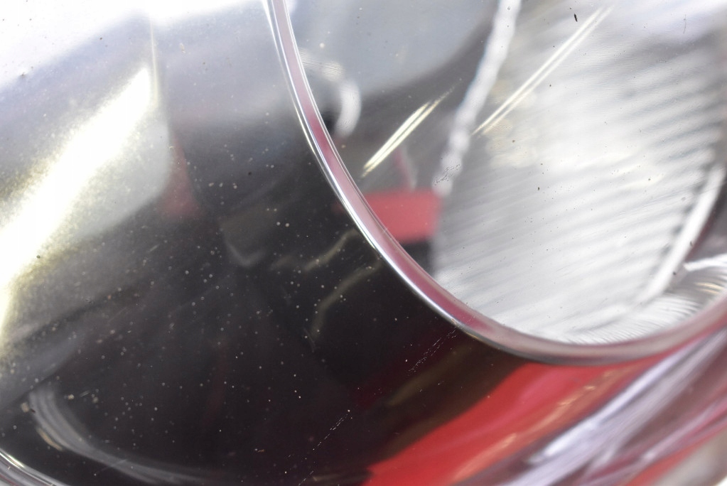 фото №8, Фара правый лампа перед eu 81110-0h030 peugeot 107 05-08