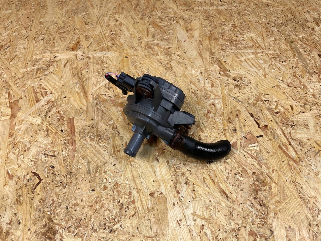 фото №7, Додаткова насос wody lexus nx gs toyota rav4 v g9040-48010