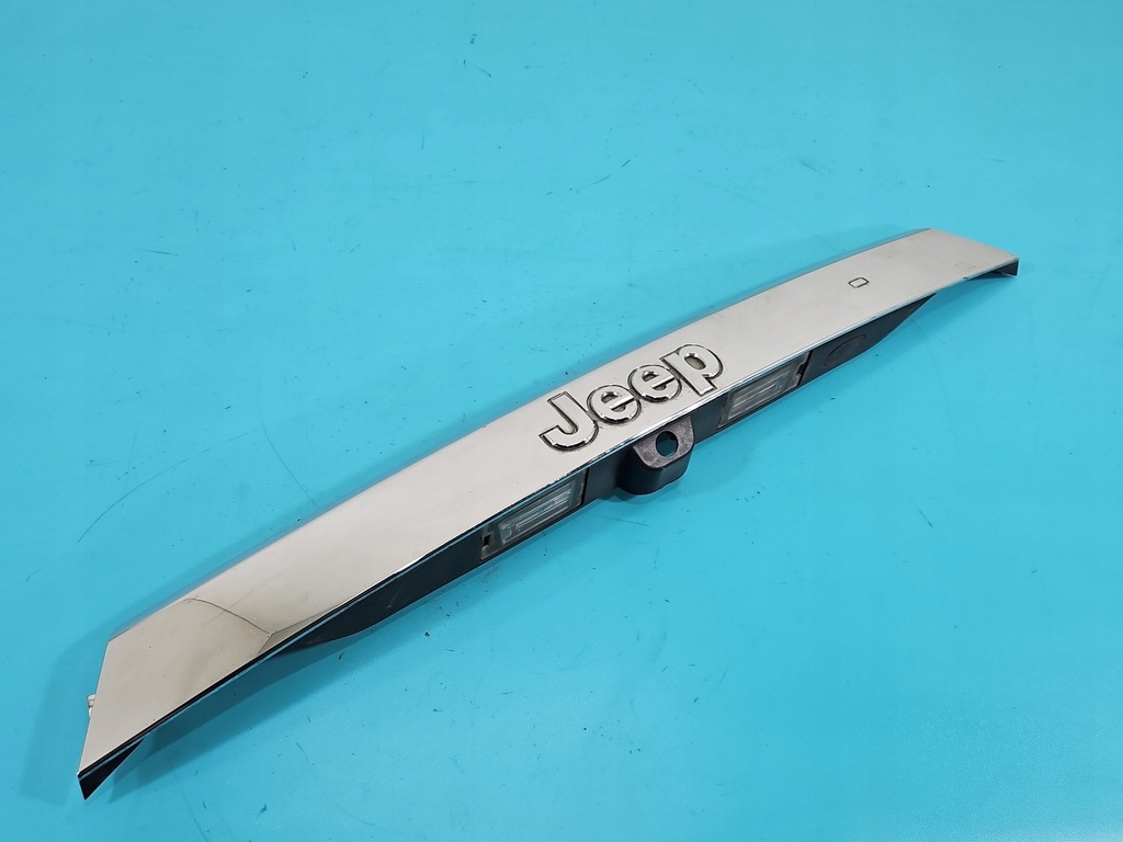 фото №1, Накладка задня кришки jeep grand cherokee iv wk2 szary