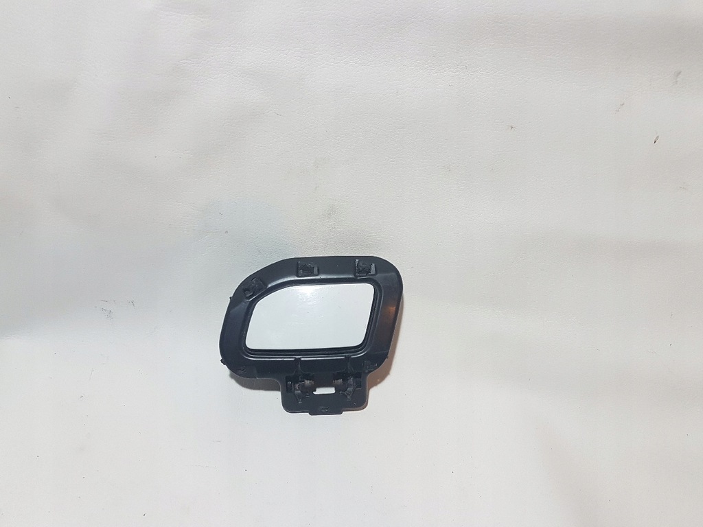 фото №1, Land rover evoque заглушка распылителя w бампер