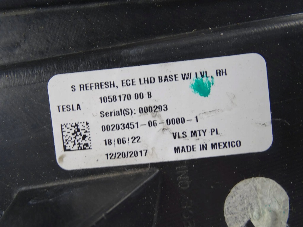 Фара перед передняя правый  tesla s рестайлинг  full led с Разборки