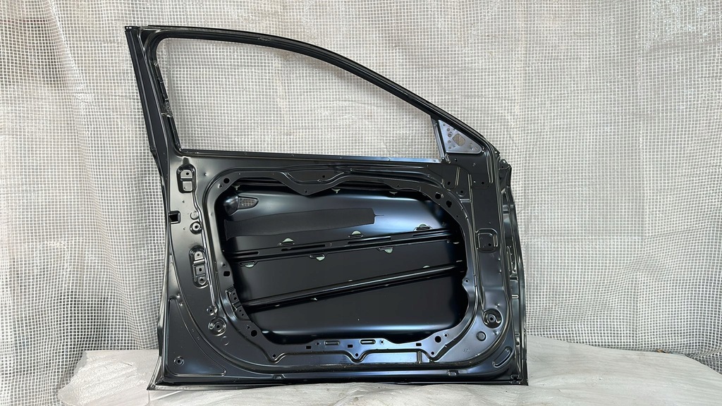 фото №5, Hyundai i30 2017- дверь левая передние перед hb