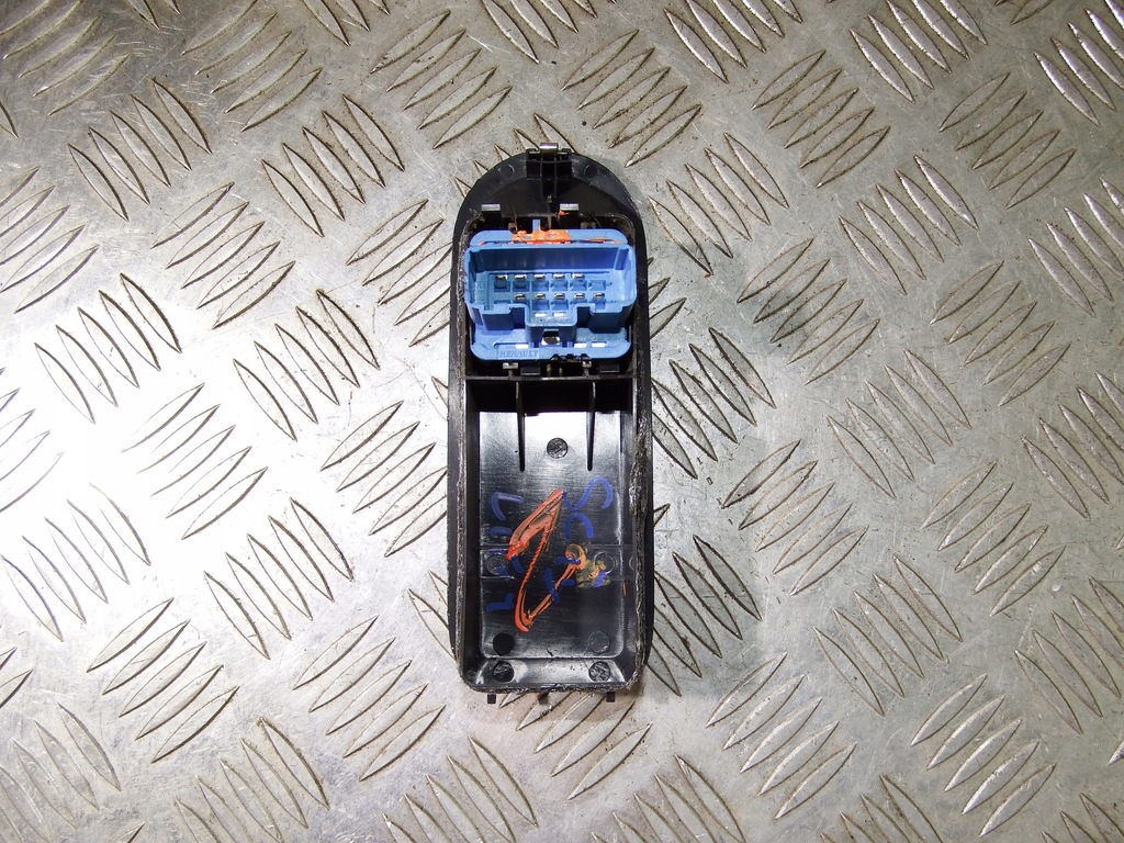 фото №1, Перемикач панель вікон лівий перед водія renault scenic megane ii lift