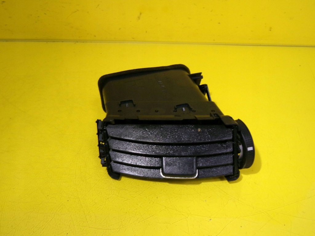 фото №9, Решітка обдув правий перед toyota corolla verso 5568064010 nr474