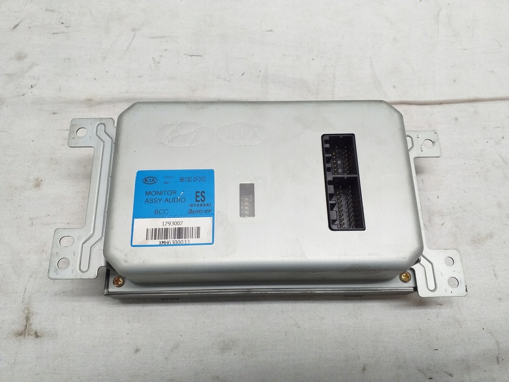 фото №2, Kia opirus дисплей