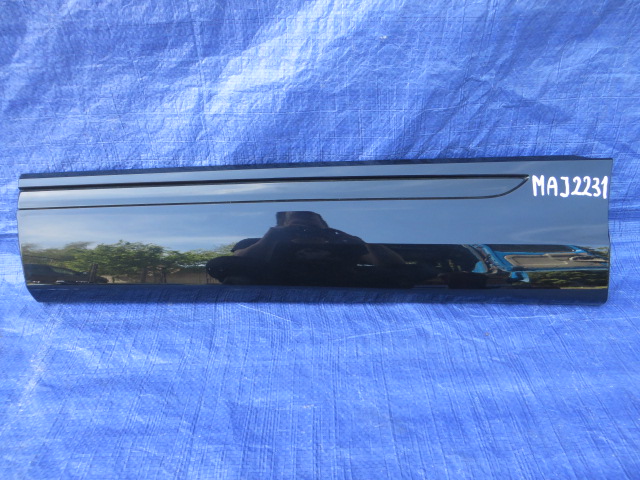 фото №1, Audi q8 4m8 молдинг na дверь левая задние