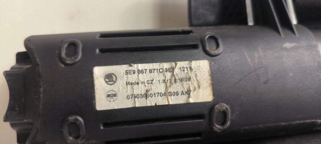 фото №7, Шторка багажника skoda octavia mk3 iii 5e9867871c