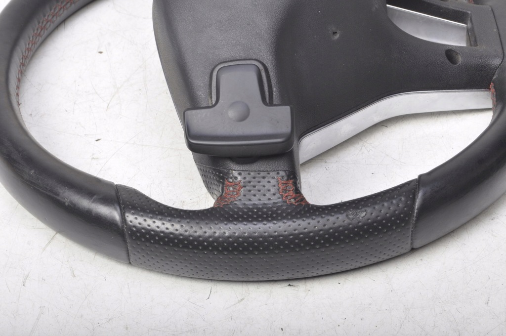 Mercedes w176 кермо  багатофункціональний пелюстки перемикання Недорого