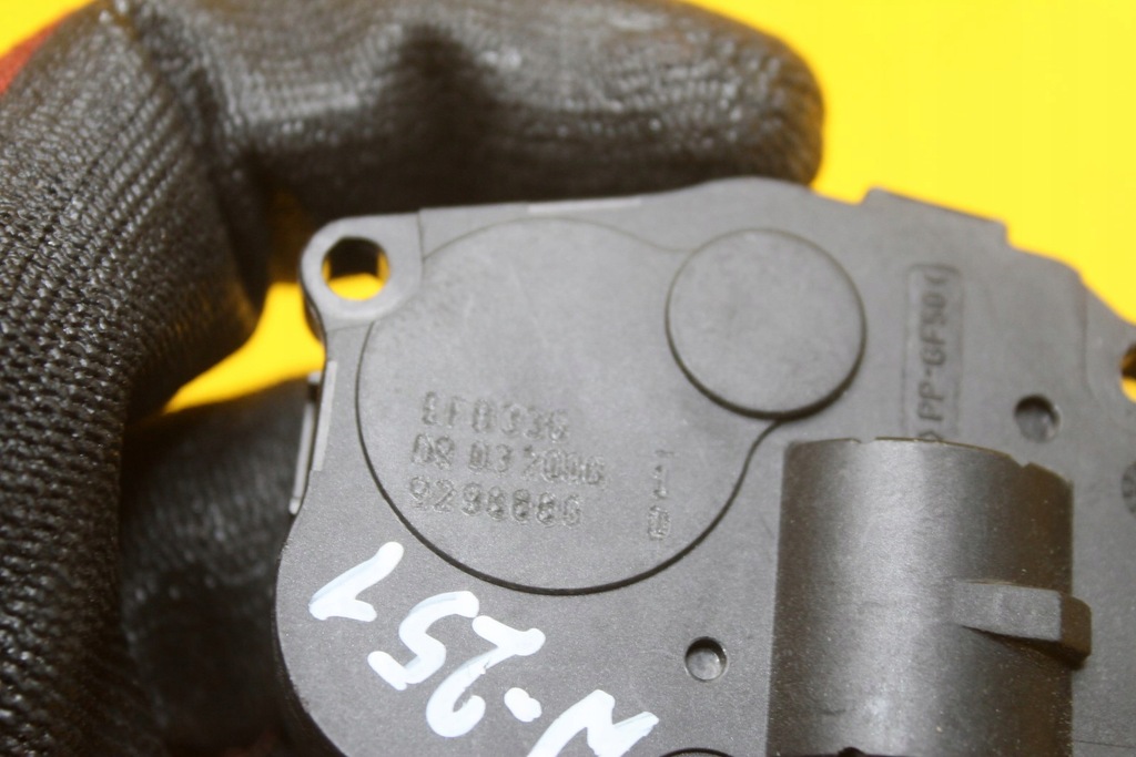 фото №7, Моторчик отопителя mercedes w251 410475520