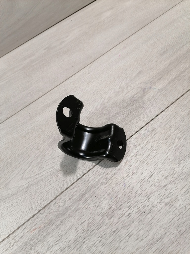 фото №5, Land rover discovery кронштейн стабілізатор задня lr057726