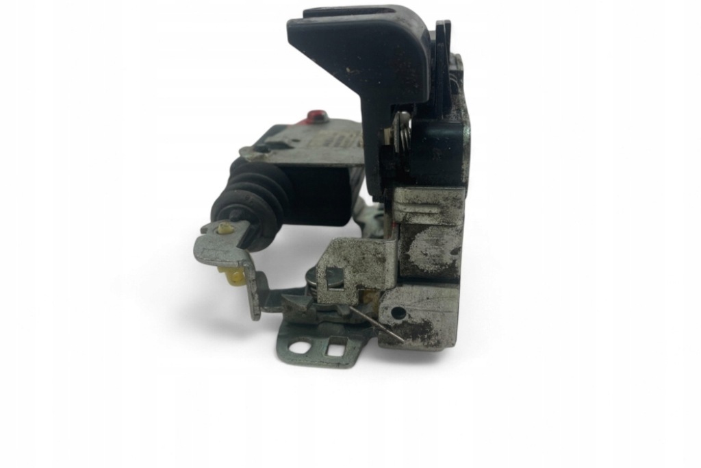 фото №7, Замок правых передних дверь dacia duster 8200735224 2010