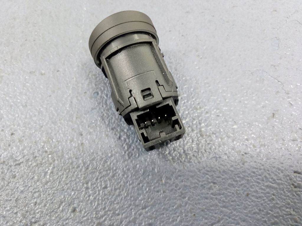 фото №5, Octavia кнопка запуск стоп корпус 3v0905217a