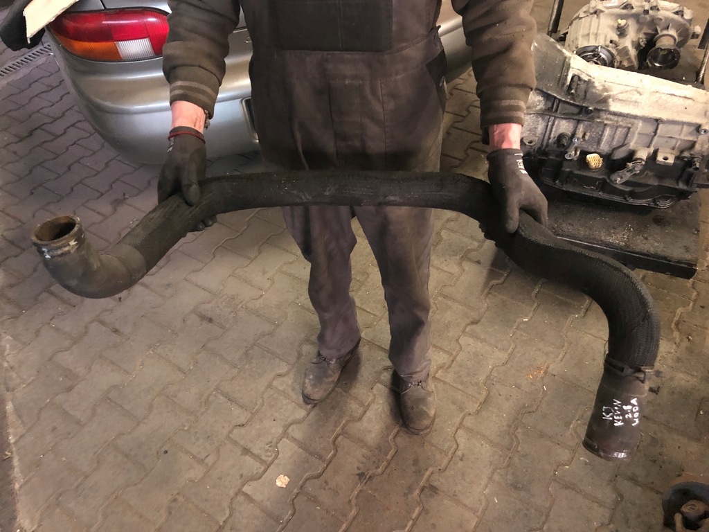 фото №1, Jeep liberty cherokee 2.8 crd труба шланг повітря