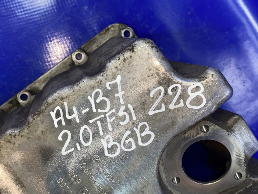 Поддон масляная audi a4 b7 a3 8p volkswagen 2.0 tfsi bgb 06b103603as Киев