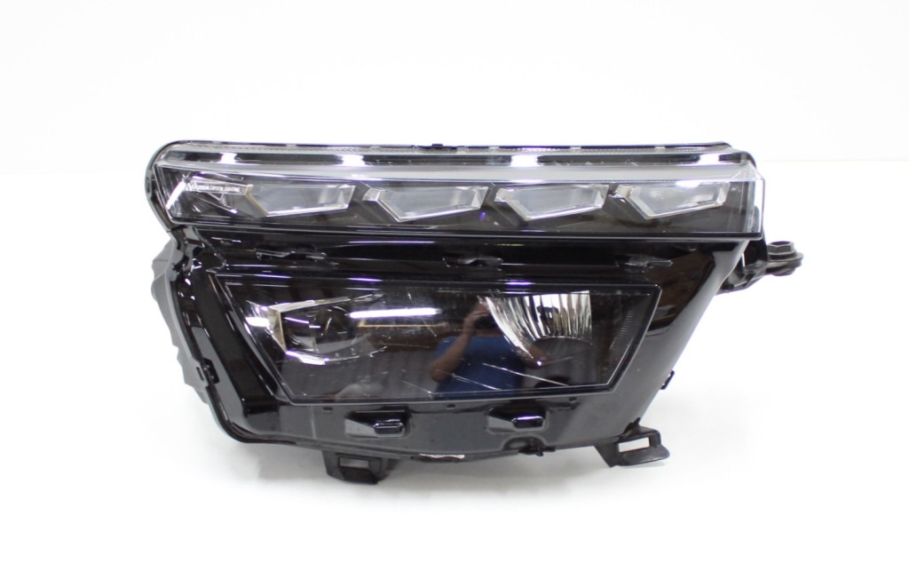 фото №1, Skoda kamiq 658 лампа правая перед передняя full led org eu 658941016d