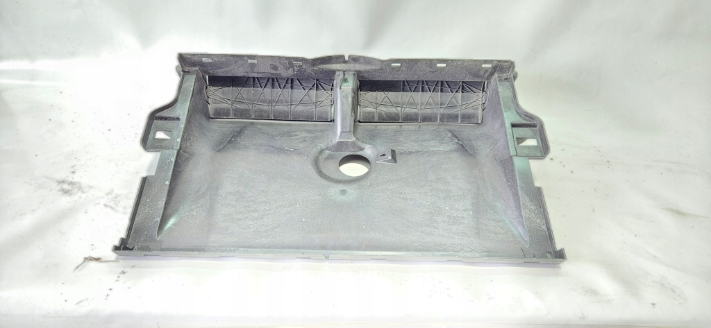 Повітропровід повітря впуск шторка жалюзі tesla model y 2020- Недорого